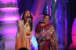 Aishwarya Rai Bachchan at Gr8 Women_s Achievers Awards 2010 in ITC Grand Maratha on 26th Feb 2010 (9).JPG